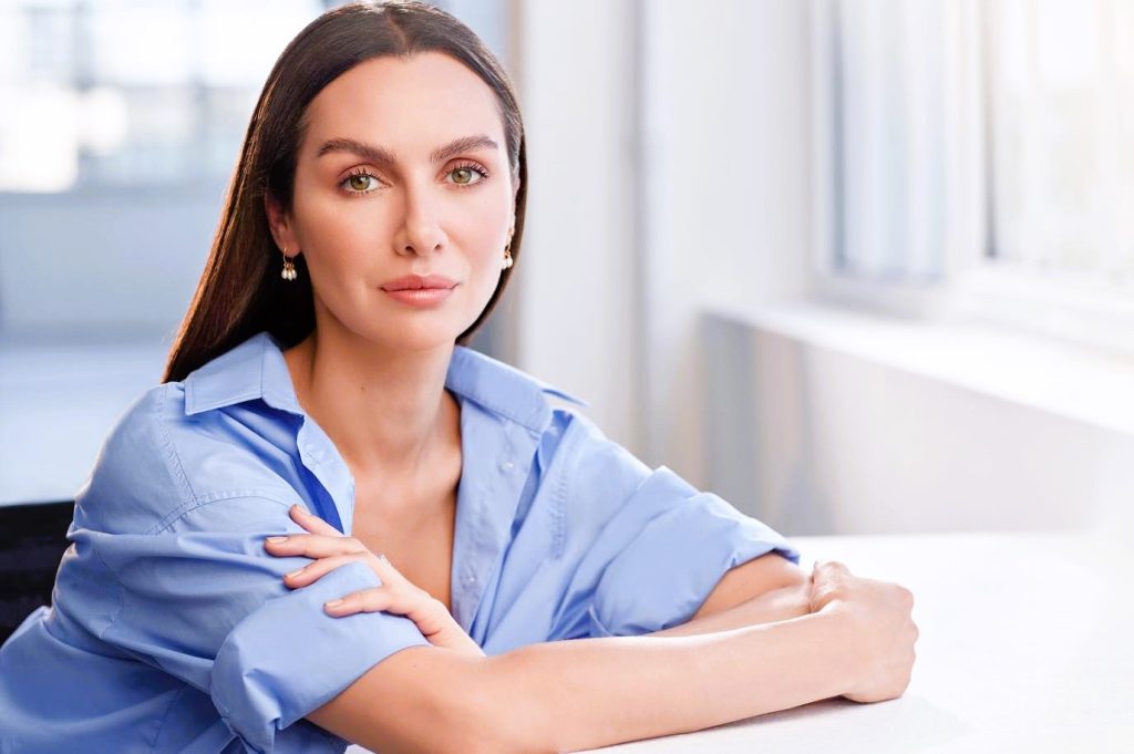 Birce Akalay 